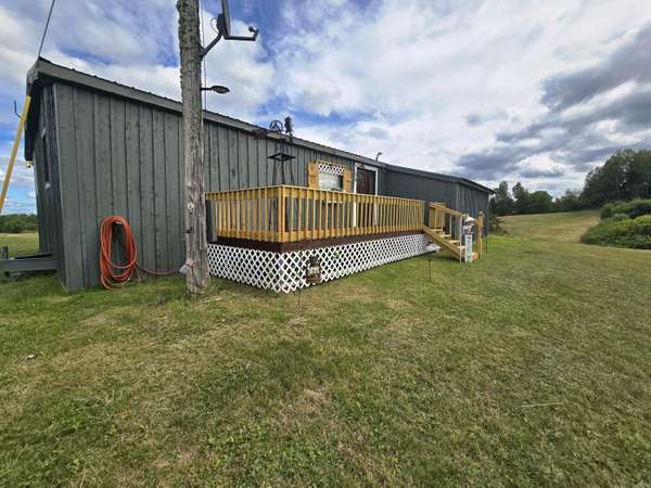 96 W West Ridge RD, Littleton, ME 04730