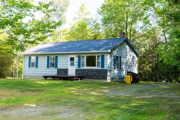 Lincoln, ME 04457,21 Mountainview DR