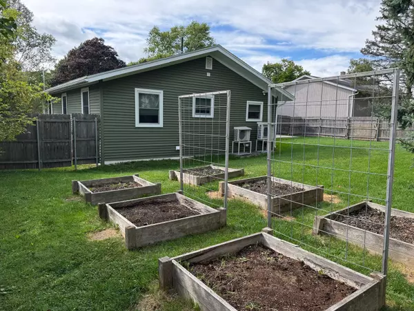 Presque Isle, ME 04769,83 Canterbury ST