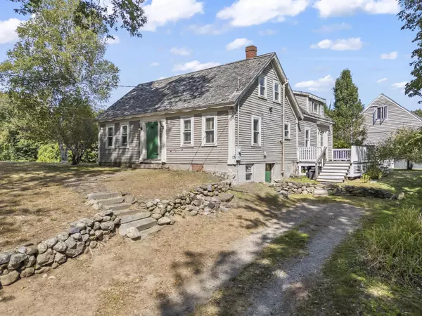 58 Cutts RD, Kittery, ME 03904