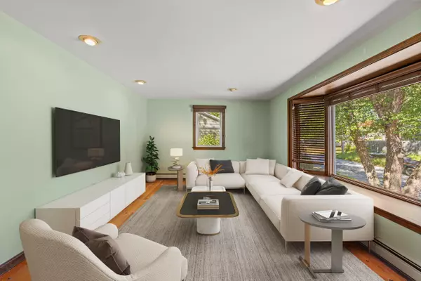 Westbrook, ME 04092,37 Constitution DR