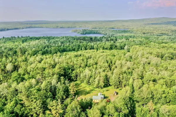 Belmont, ME 04952,634 Lincolnville RD