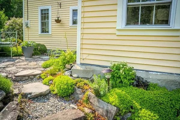 Belmont, ME 04952,634 Lincolnville RD