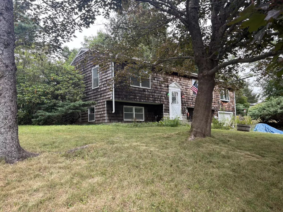 Thomaston, ME 04861,25 Water ST