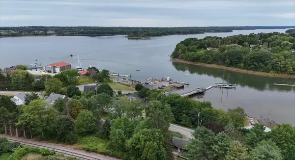 Thomaston, ME 04861,25 Water ST