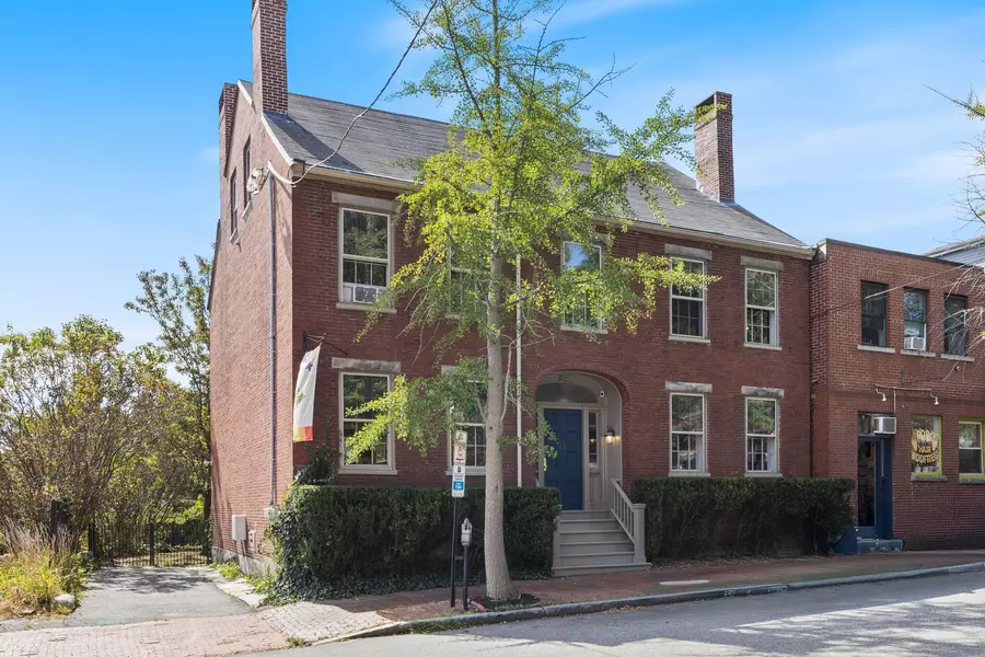 40 Pleasant ST, Portland, ME 04101