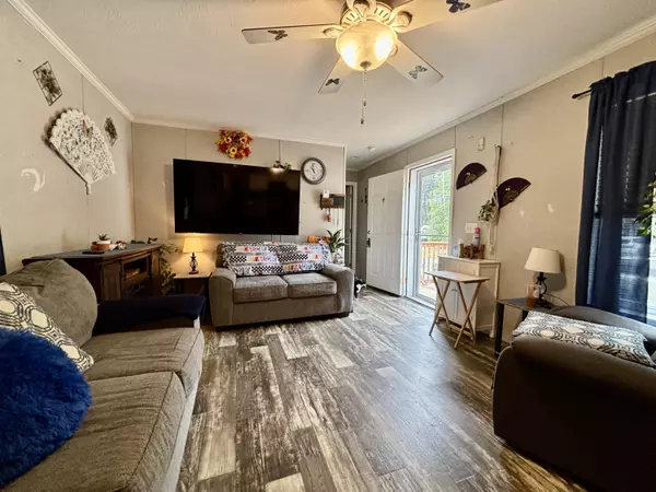 Lisbon, ME 04250,16 Donna DR