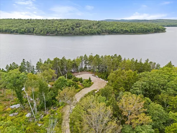 8 Sherburne Point RD, Orland, ME 04472