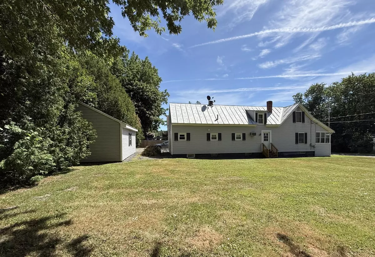 Waterville, ME 04901,14 Collins ST