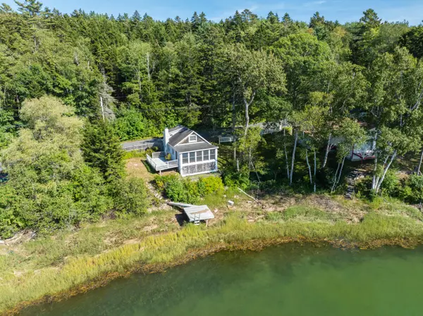 Harpswell, ME 04079,67 Basin Point RD