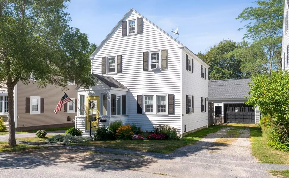 23 Andrews RD, Bath, ME 04530
