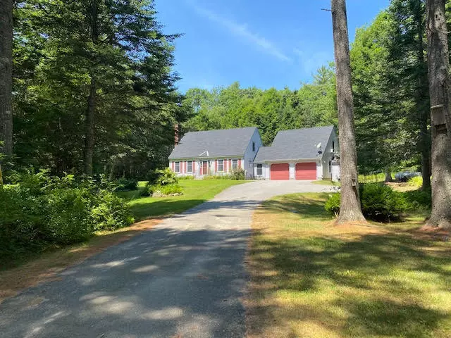 62 Hidden Pond RD, Harpswell, ME 04079