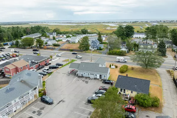 Wells, ME 04090,1072 Post RD #111
