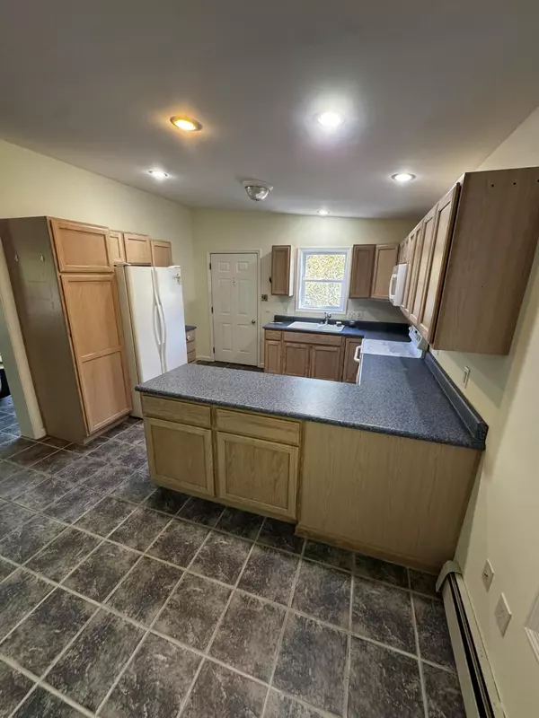 Bar Harbor, ME 04609,7 A Shannon RD