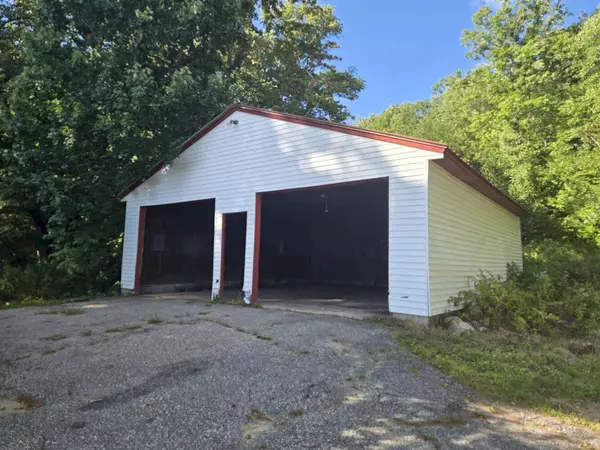 Jay, ME 04239,293 Intervale RD