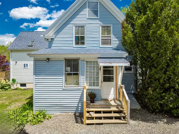 Camden, ME 04843,8 North Jacobs AVE