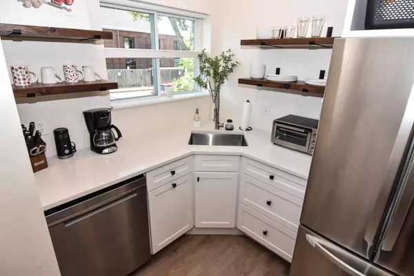 South Portland, ME 04106,18 Ocean ST #21