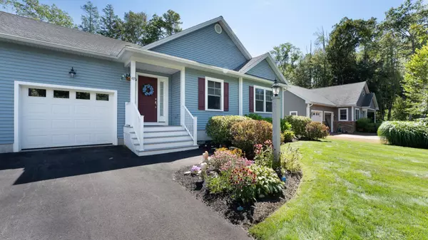 Topsham, ME 04086,67 Forest Glen LN