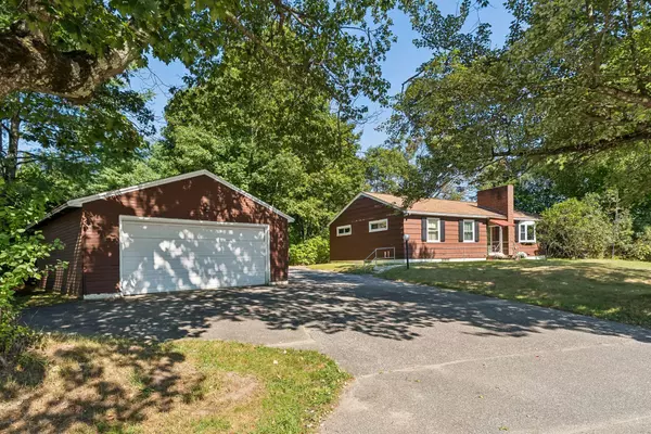 1257 Turner ST, Auburn, ME 04210