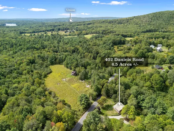 Union, ME 04862,402 Daniels RD