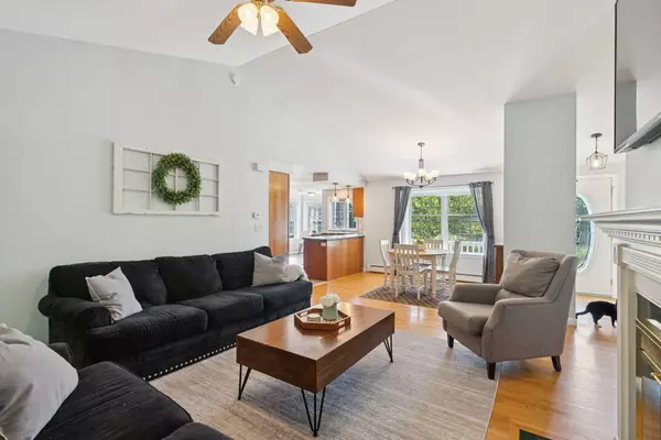 Biddeford, ME 04005,21 Parkside DR