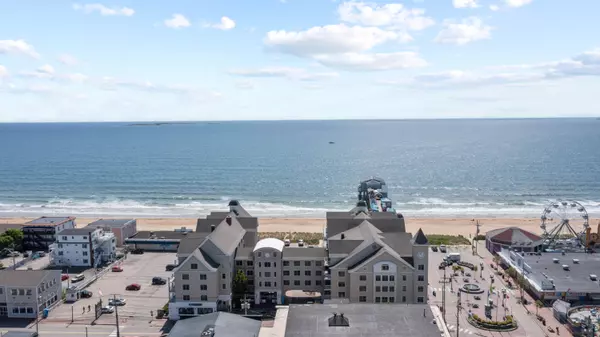 1 E Grand AVE #401,  Old Orchard Beach,  ME 04064
