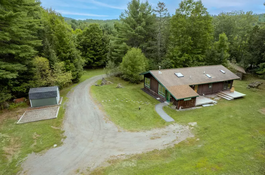 303 Lower Dedham RD, Holden, ME 04429