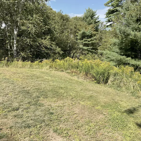 West Bath, ME 04530,434 Campbell Pond RD