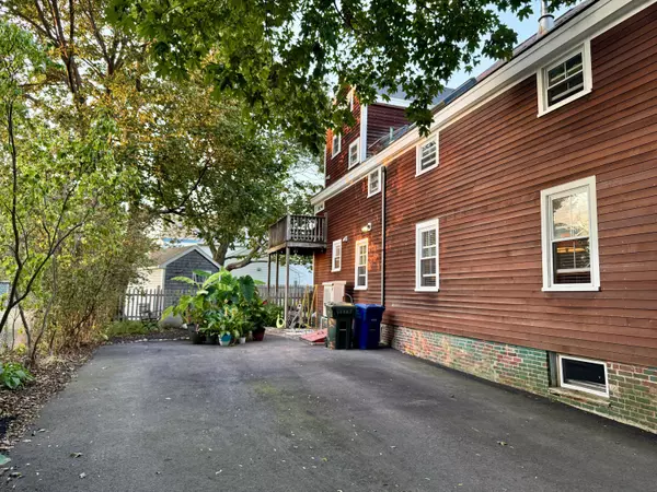 South Portland, ME 04106,57 Jefferson ST