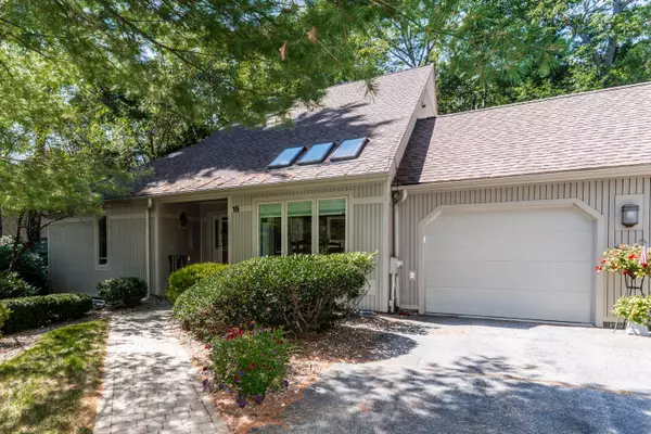 Cape Elizabeth, ME 04107,15 Wildwood DR #15