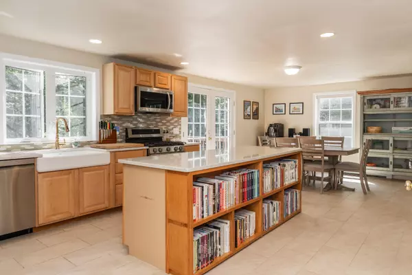 Windham, ME 04062,9 Zephyr HL