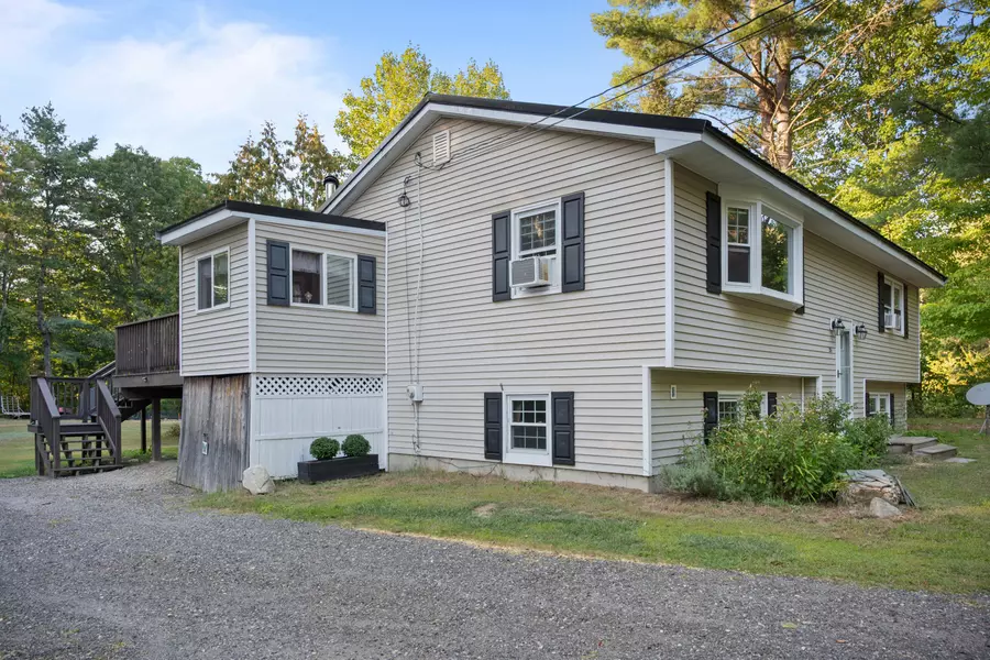 24 Baldwin RD, Standish, ME 04085