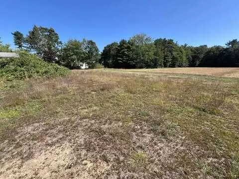 131 Gould RD, Dayton, ME 04005