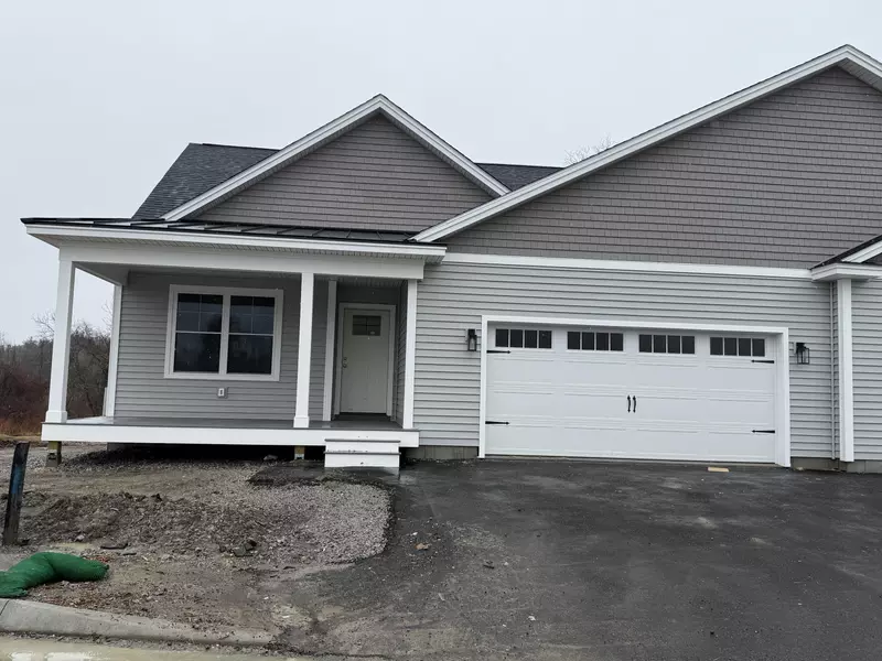 15 Calla Lilly LN #94, Westbrook, ME 04092