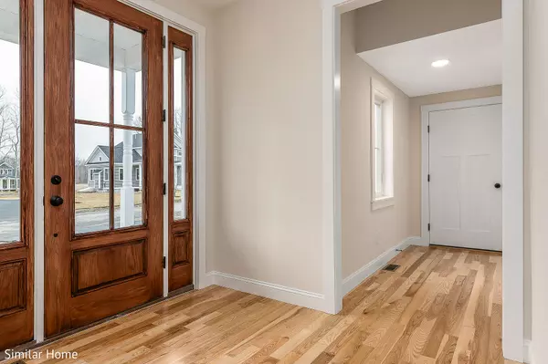 Kennebunk, ME 04043,38 Cascade CIR #32