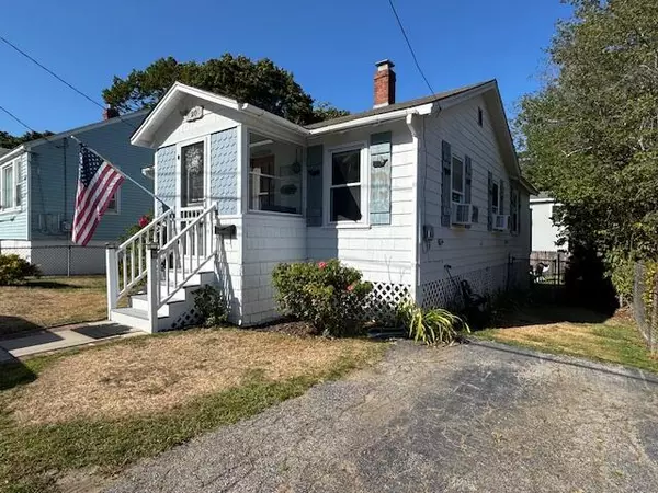 Old Orchard Beach, ME 04064,20 Carll AVE