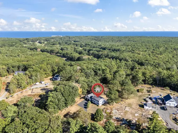 York, ME 03902,327 Pine Hill RD