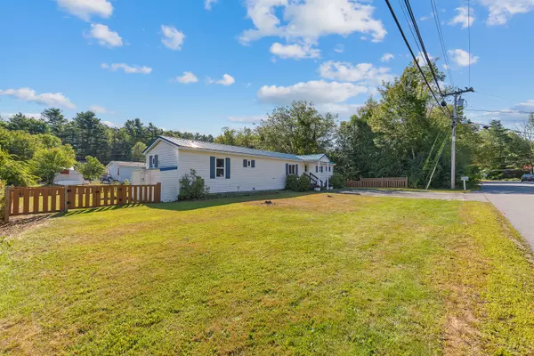 Topsham, ME 04086,3 Bickford DR