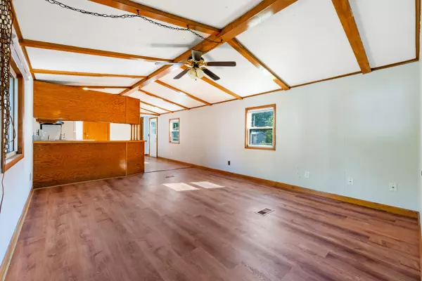 Topsham, ME 04086,3 Bickford DR