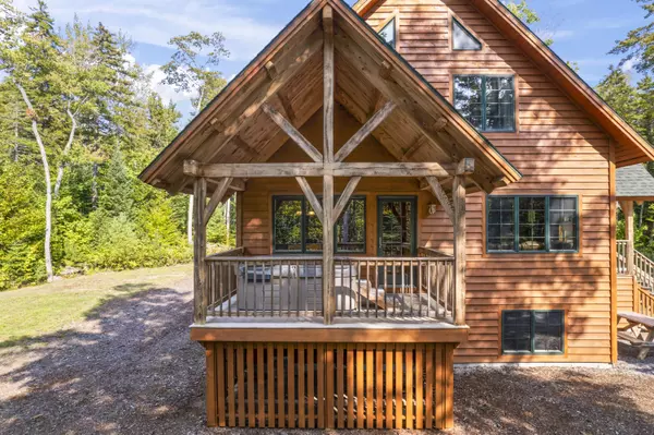 Carrabassett Valley, ME 04947,2016 Brook Falls RD