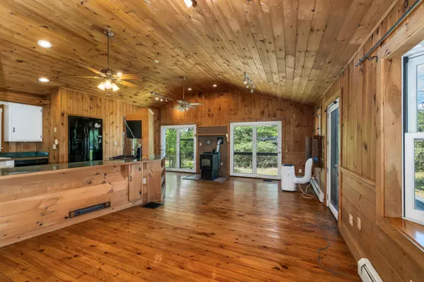 Acton, ME 04001,890 Foxes Ridge RD