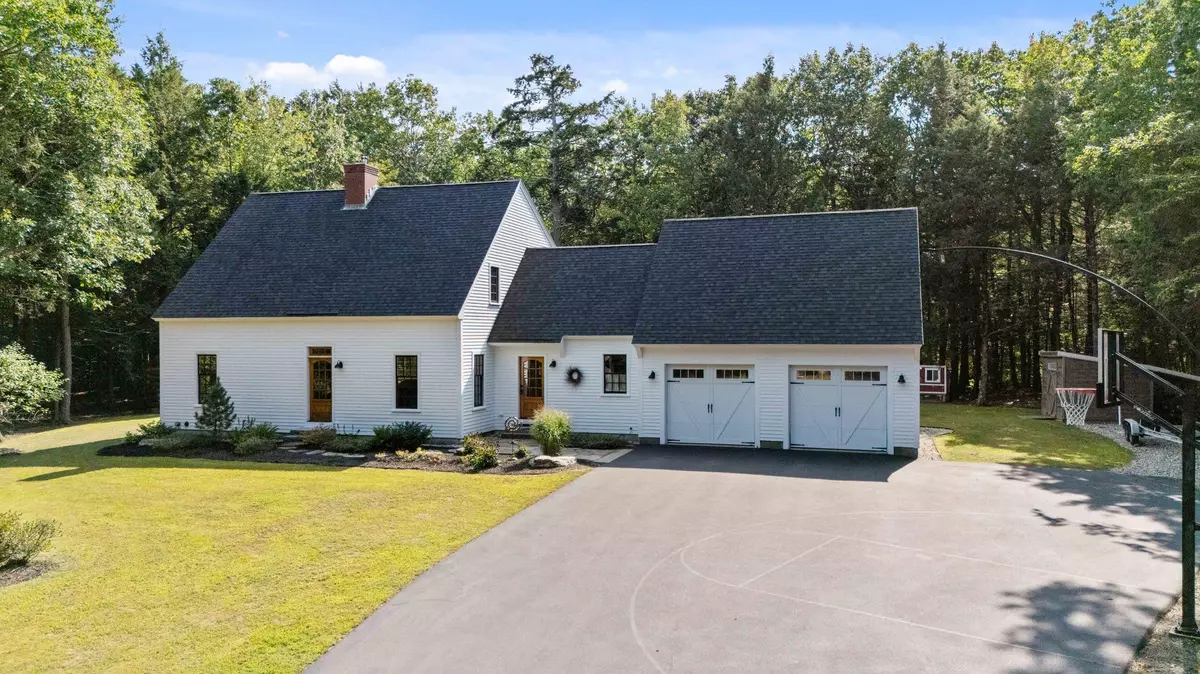 Falmouth, ME 04105,19 Burton WAY