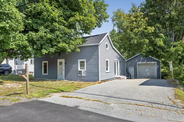 Windham, ME 04062,81 Main ST