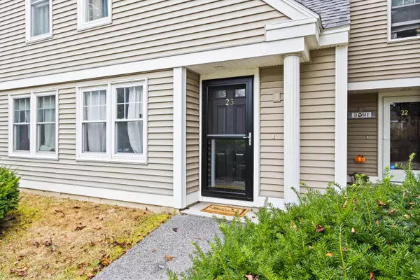 23 Glenridge DR #23, Portland, ME 04102