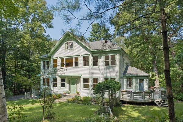 21 Stonecrest DR, Falmouth, ME 04105