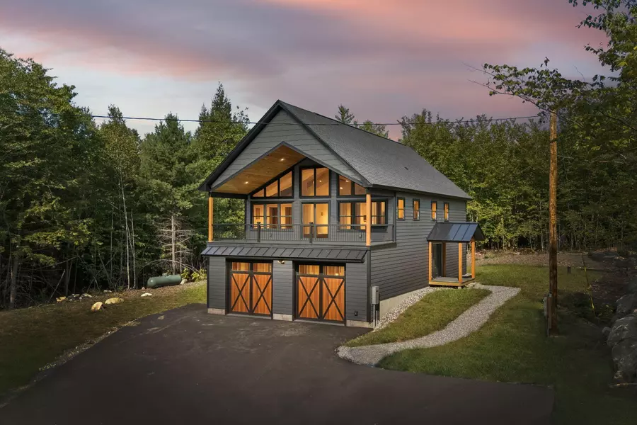 377 Waterford RD, Bridgton, ME 04009