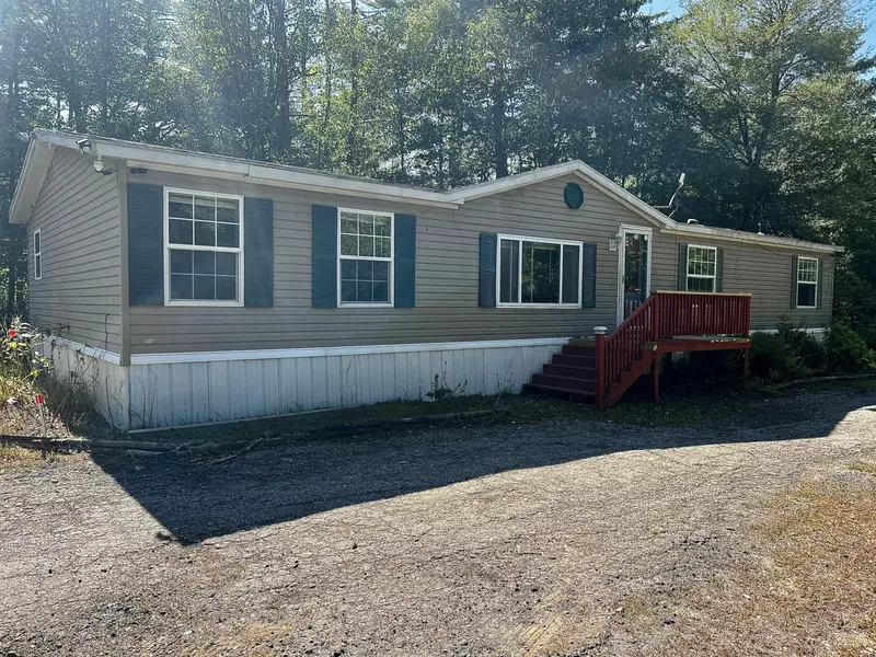 78 Blaisdell Corner RD, Lebanon, ME 04027