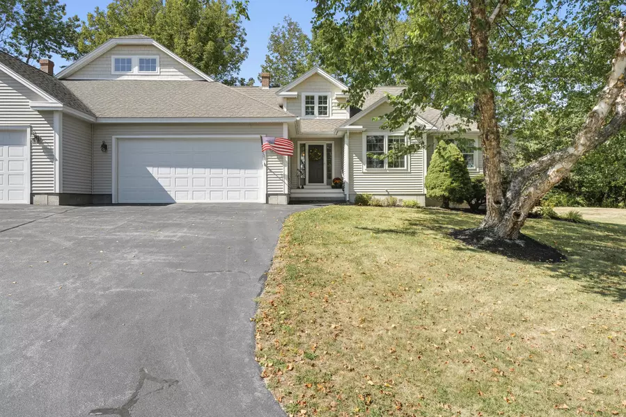 128 Grandview DR #8, Westbrook, ME 04092