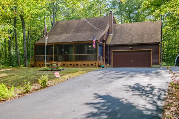 Sebago, ME 04029,392 Hancock Pond RD