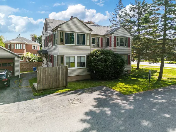 Waterville, ME 04901,135 Silver ST